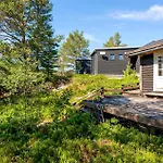 4 Bedroom Cozy In Dom wakacyjny *