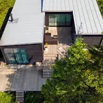 Dom wakacyjny 4 Bedroom Cozy In