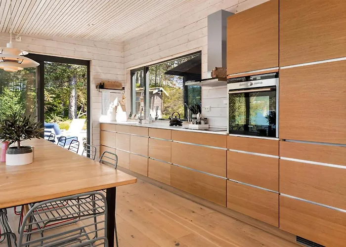 4 Bedroom Lovely In *