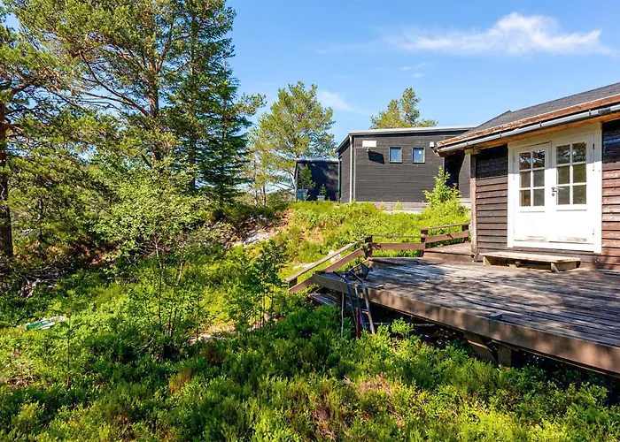 4 Bedroom Lovely In בית נופש *