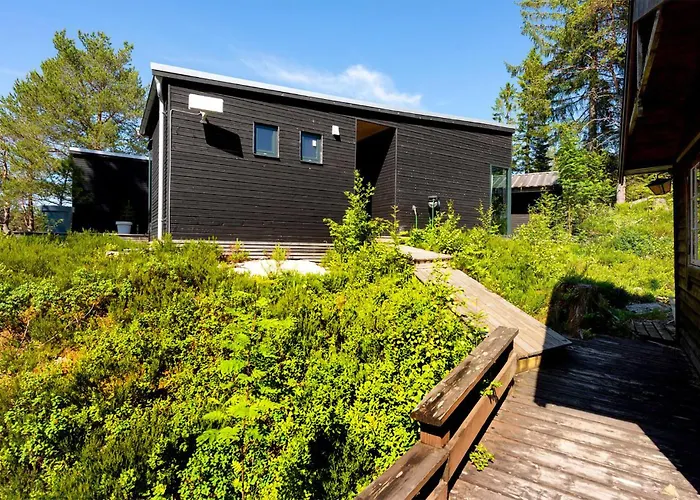 4 Bedroom Lovely In בית נופש Skodje