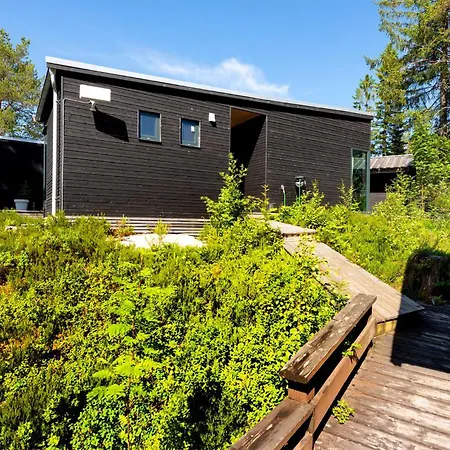 4 Bedroom Lovely In Feriehus Skodje